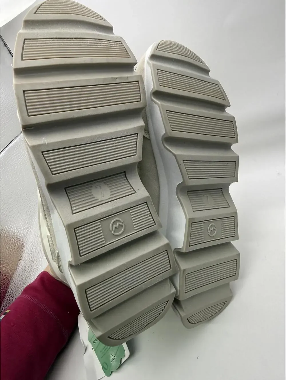 Magellan Outdoors Women's Winter Snow Boots with Fleece Lining Size 7